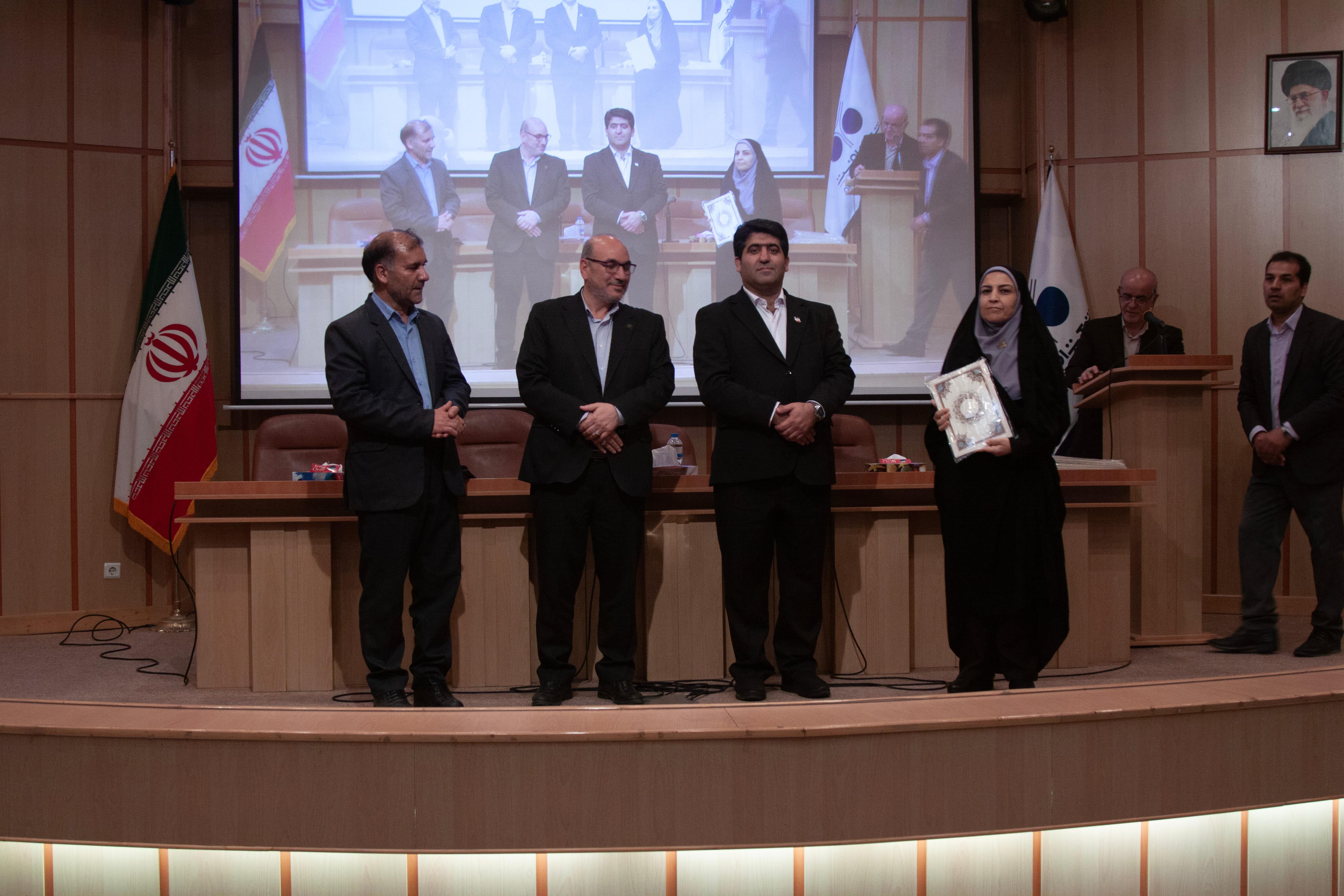 بیست‌وسومین نشست معاونان آموزش ابتدایی و نمایندگان مجلات رشد شهرستان‌های استان تهران در شرکت افست؛ ۱ شهریور ۱۴۰۵